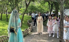 少妇饥渴无码高潮A片爽爽小说